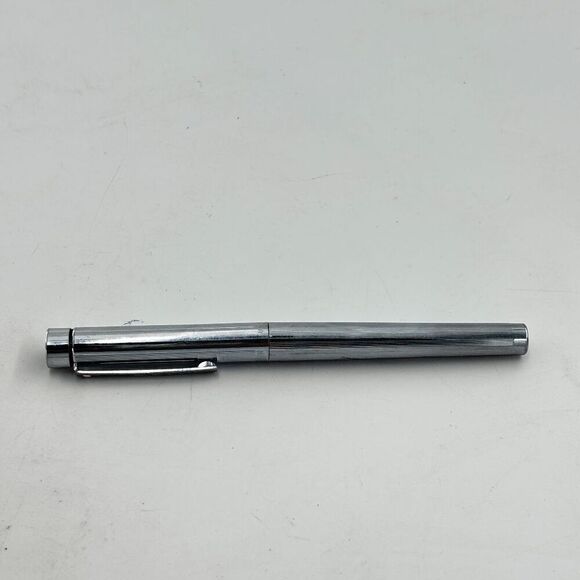 Vintage Sheaffer Targa Version 1 Chrome Fountain Pen Shows Wear on Body Rare - Picture 10 of 11